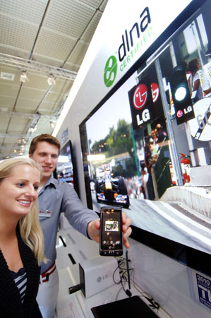 LG Optimus 7